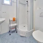 Koula בית הארחה 3*