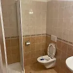 Koula בית הארחה פק פוד סנז'קו